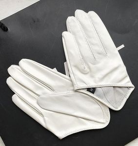 Vijf vingers handschoenen dames natuurlijke schapenvachtleer vaste witte kleur halve palmhandschoenen