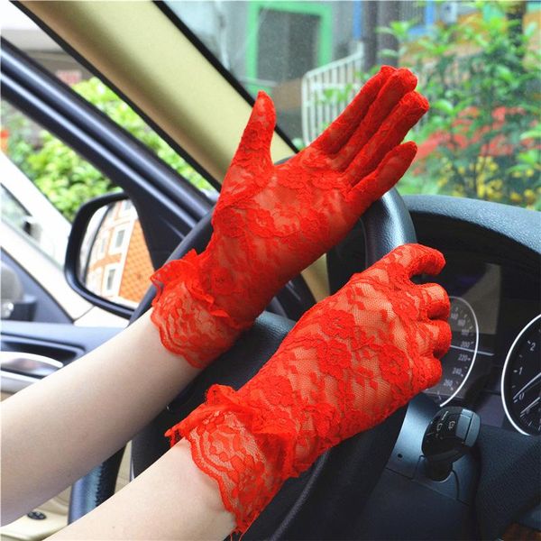 Guantes de cinco dedos Mujer Verano Encaje Corto Flores delicadas Fino Alta elasticidad Transpirable Drive Ciclismo Protector solar Etiqueta transparente