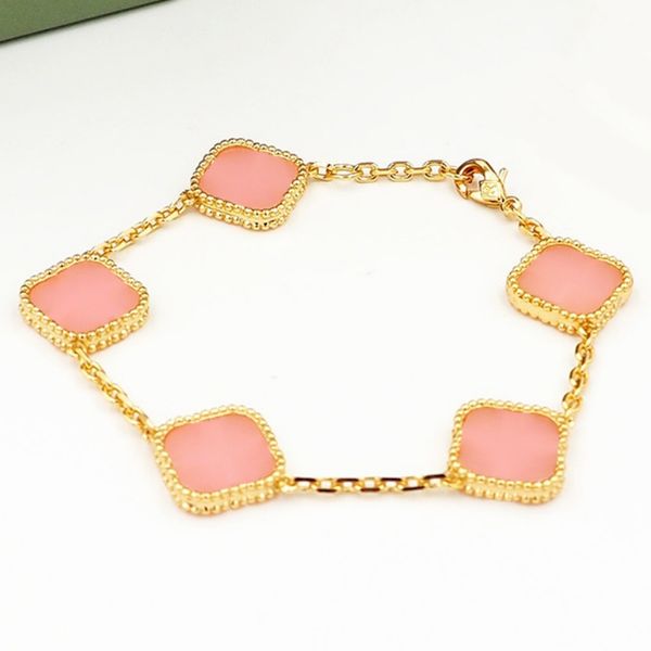 Bracelet à charme de fleurs Bracelet Gold Double Clover Clover Elegant Bracelets Modern Fashion Bijoux pour les femmes Girls Gift Classic Party Anniversary Pink Bangle