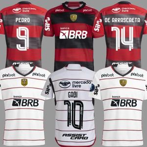 Maglie da calcio Flamengo 2023 2024 VIDAL DE ARRASCAETA GABI Maglie da calcio PEDRO B.HENRIQUE E.RIBEIRO Camisa Flamengo 23 24 Outubro Rosa Jersey