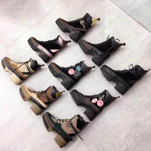 Flamingo Mujer Diseñador Marca Botas Motocycle Botines Plataforma Mujer Invierno Bota Amor Flecha Cuero real Flamencos Chunky Heel yytgvhfec