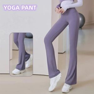 Pantalons de yoga Flare Femmes Sports de taille haute les leggings minceur de leggings Pilates Collages d'entraînement de jambe large 240402