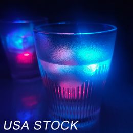 Flash Ice Cube LED Color Luminoso en agua Luz nocturna Fiesta boda Decoración navideña Suministro Agua activada Led iluminado Ice Cubes usastar