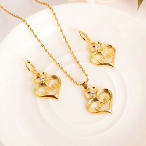 Flash LOVE coeur pendentif colliers caractère strass cristal ensembles de bijoux 18 k Fine solide G/F or CZ filles