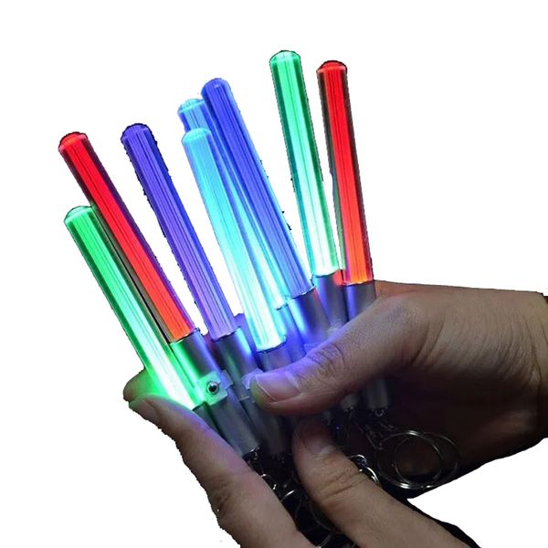 Keychain de lampe de poche Mini Torche Keychains en aluminium Clé Ringue Glow Glow Pen Magic Wand Light Sabre LED Light Stick 0417a