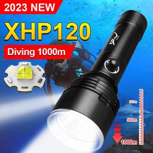 Lampes de poche torches 2023 lampe de poche de plongée XHP120 super lumineuse sous-marine 1000m torche lampe de poche de plongée professionnelle 4 modes lanterne étanche IPX8 P230517