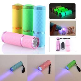 Linternas Antorchas Ahorro de energía Portátil Multifunción UV Ultra Violeta 9LED Antorcha de retroiluminación 395nm con antideslizante suave