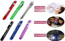 Linternas Antorchas Reutilizable LED Penlight con indicador de pupila Clip de bolsillo Pluma Lámpara de antorcha para enfermeras Doctores Reading9181411
