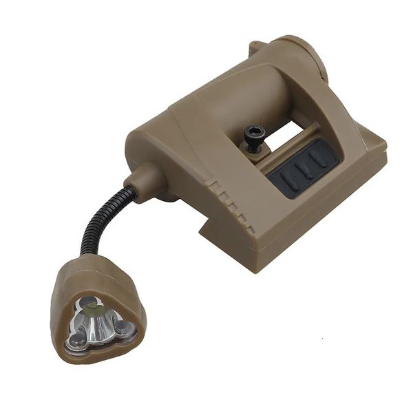 Lampes de poche Torches casque tactique lumière Mpls Charge 4 Modes vert rouge IR lampe Laser économie d'énergie chasse militaire lampe de poche équipement 231108