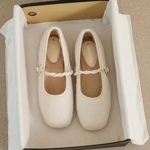 Flat coréen hiver des femmes en peluche de style femme peu profonde en bouche en carrière de carrière de bureau de bureau Mary Jane dames chaussures de bateau décontractées 41-43 2 45 41-43