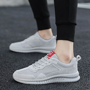 Platte professionele basketbalschoenen Topkwaliteit Herenlopers Dames Sport Sneakers Klassieke trainers Athletic Outdoor Gazon