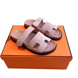 Sandales plates Slipper Classic Shoal Leisure intérieure extérieure complète Ensemble complet d'accessoires de diapositives de créateurs de damins de créateurs d'été sandales plus couleurs plus de couleurs