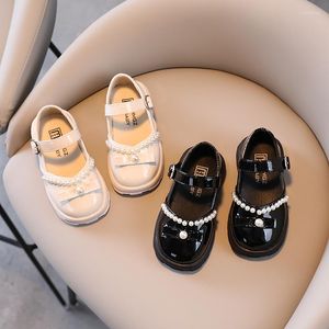 Scarpe basse 2022 Princess Fashion Child Primavera Autunno Solid Pure Girls Leather Bow-knot Soft Beaded Party For Kids Wedding