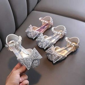 Platte schoenen kinderen pailletten sandalen meisjes zoete boog strass schoenen mode niet-slip platte kinderen zachte bodem sandalen y240423