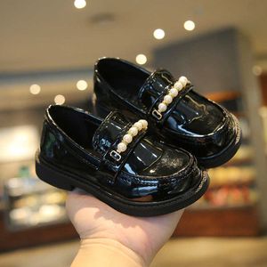 Chaussures plates Filles chaussures en cuir pour fête scolaire mariage enfants mocassins noirs sans lacet enfants appartements mode Style britannique perles perles nouveau P230314