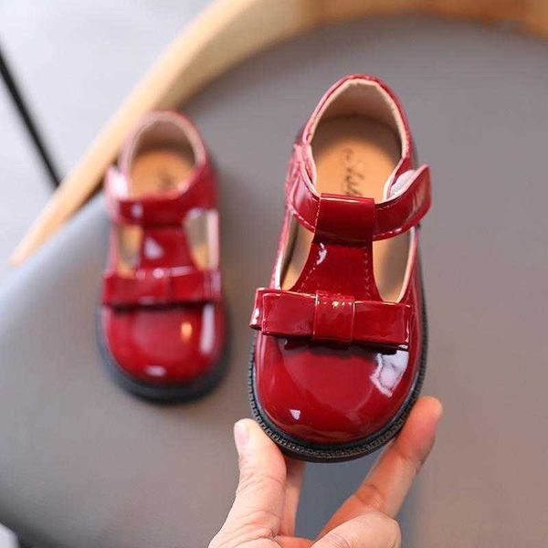 Zapatos planos niñas princesa 2023 primavera otoño rojo negro lazo cuero para niños planos niño solo zapato bebé niños pequeños E464