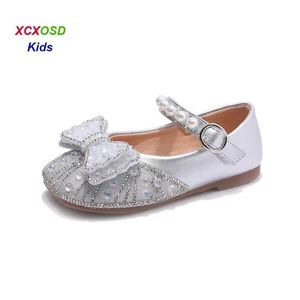 Platte schoenen xcxosd kinderen meisjes prinses flats schoenen lente herfst nieuwe kinderen pu lederen steentje glanzende kristal baby single schoen wx5.28