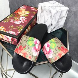 Sliders plats Mocassins Slide Femme Mode Sandale Caoutchouc Tazz Slipper Toile Fleur Talon Serpent Tigre Designer Mule Floral Chaussure Mens Summe Wvqj