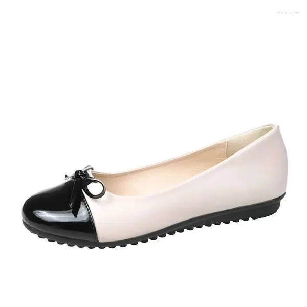 Flats 903 Ballerina Sandalias sin deslizamiento cómodas mocasines para mujeres de cuero genuino Arco solo zapatos individuales Zapatillas Madre Mujer 9455 7057 823