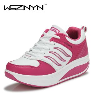 Flats WGZNYN 2023 Nieuwe aankomst Casual schoenen Woman Hoogte toenemende afslankschoenen Swing Shoes Breathable Air Mesh Platform schoenen