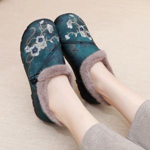 Flats winter harige flats schoenen voor vrouwen warme pluche loafers dames Chinese stijl bont mocassins moeder flat slip -ups elegante rijschoenen