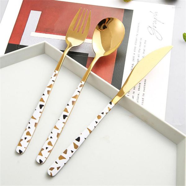 Juegos de cubiertos cuchillo y tenedor cuchara Color creativo accesorios para el hogar brillante proceso de pulido de espejo utensilios de cocina