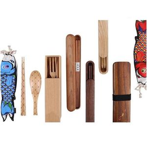 Ensembles De Couverts Ensemble De Couverts En Bois Vaisselle Japonaise Cadeau En Plein Air Portable Baguettes Cuillère Fourchette Boîte Drop Delivery Home Garden Kitch Dh7Ys