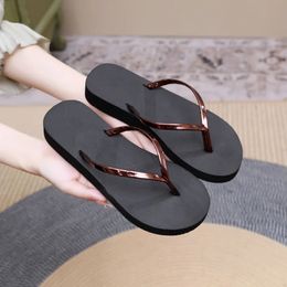 Flip flop zomer buiten bodem strandschoenen sandalen voor vrouwelijke slippers glijden indoor huis chaussure femme 240420