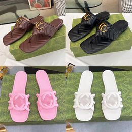 Les tongs siclat ganters femmes créateurs chaussures décontractées mocassins d'été ganters de luxe en cuir sandales de plage de mode mouche