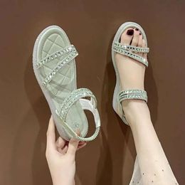 Flip Ladies Rhinestones Sandalias Mujeres Flop de cristal estrecho Flan de verano zapatos Bling Femenino B09
