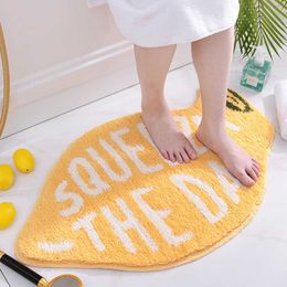 Flocage Fruit Citron Forme Tapis Maison Tapis D'entrée Chambre Salle De Bains Porte Tapis Antidérapant Super Absorbant Tapis De Pied Lavable En Machine HKD230809