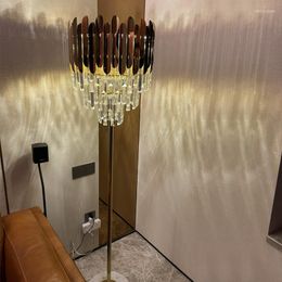 Vloerlampen lamp woonkamer slaapkamer luxe ontwerper kunst kristal online beroemdheid ins wind sofa super helder en high-end.