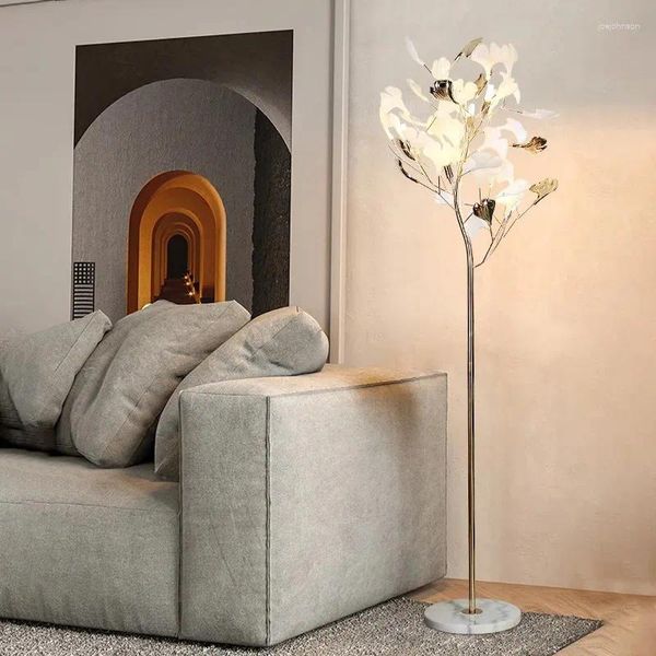 Lámparas de pie Lámpara de pie de árbol de lujo para sala de estar LED Ginkgo Hoja Luz de noche Iluminación Hogar Cálido Decorativo Scandi Estudio de arte