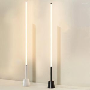 Lampadaires Moderne Barre Droite Lampe Nordique Simple 360 Degrés Super Lumineux Coin Debout Lumière Outil Salon Chambre Chevet