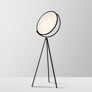 Vloerlampen Noordse kunstontwerp hoeklamp Minimalistisch moderne led -standlicht voor woonkamer tentoonstelling El Home Decoratie