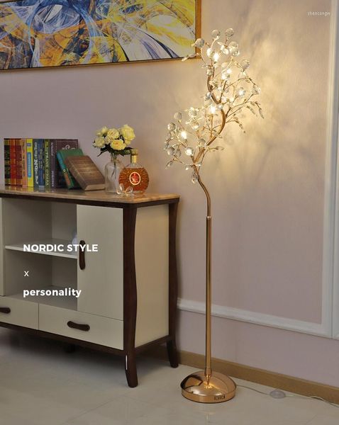 Lampadaires Nordic Crystal Lights Luxury Bed Room Tree Branch Lamp High-grade Stand Light Modern For Living