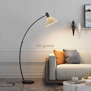 Vloerlampen Nordic Vloerlamp voor Woonkamer Bank Ontwerp Gevoel Grote Moderne Slaapkamer Woondecoratie Verticaal TGold Zwart E27 YQ240130