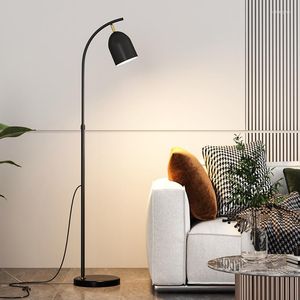 Lámparas de pie Sala de estar nórdica Lámpara LED Moderno Negro Dorado Dormitorio Mesita de noche Sofá Iluminación ajustable
