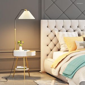 Vloerlampen Nordic Geplooide stof Modern Eenvoudig Creatief Woonkamer LED Staande lamp Draadloos Oplaadbaar Nachtkastje