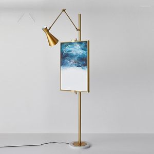 Lampadaires Post-Moderne Salon Lampe Nordique Minimaliste Creative Showroom Étude Et Chambre En Métal Chevalet Art Vertical