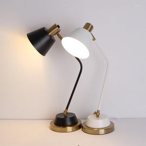 Lampadaires Lampe de bureau minimaliste postmoderne Matériel créatif Art Salon Étude Chambre Table de chevet Noir/blanc