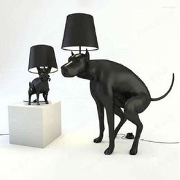 Lampadaires Résine Tissu Couverture Grand Chien Simple Art LED Lampe Salon El Club Animal Petite Table Noire Pour E27