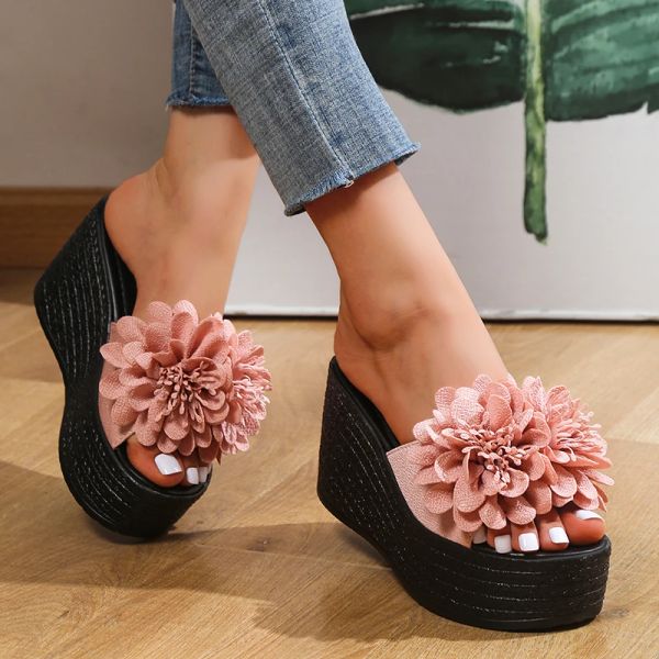 Flops aphixta 2023 Hot Sale Appliques Fleurs 9cm talons de coin pantoufles Plateforme de femmes Bohemian Mulers Sandales Light Clog Shoos Tlides