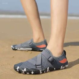 Flops flip sandals masculin-to-masque numéro 43 Chaussures d'été Designer 2024 Marque Designers de chaussures pour hommes à talons SA F38 S
