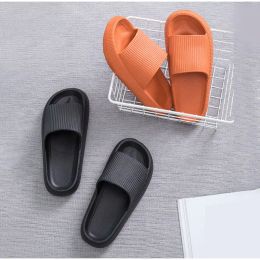 Flops McCKle Summer Women's Slippers Platform Soft Home Smlipper Ladies Female Anti Slip Indoor Tlides Comfort Woman Beach Sandales