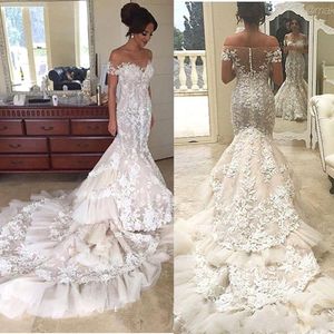 Floral 2017 3D Appliques Lace Mermaid Wedding Jurken Off the Shoulder Short Sleeve Laked Rooks Bridal Ghowns Long Train BA4118