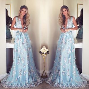 Floral Appliqueed Lange Prom Jurken Sexy Deep V-hals Mouwloze Lichte Lucht Blauw Formele Party Jurken 2017 Vloerlengte Beroemdheid Avondjurk