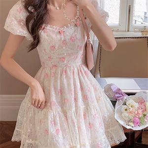 Bloemen kant Koreaanse zoete jurk vrouwen Frankrijk Vintage Elegant Party Mini Es vrouwelijke print Casual Beach Boho Fairy Summer 220613