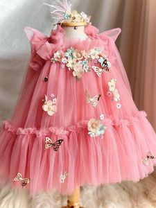 Robes de fille fleurie de perles florales pour mariage appliquée papillon broderie robe de bal de bal de rchet