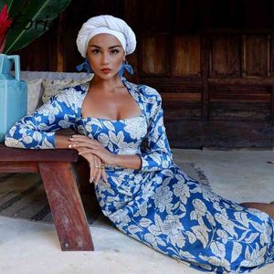 Impression florale Boho Printemps Robe d'automne Femme manches longues Maxi robe Vintage Bleu Long Beach Robe de vacances 210415
